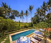Villa Paletu, Pool mit Aussicht